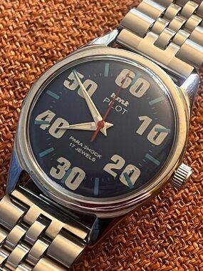Mens HMT Para Shock Wristwatch